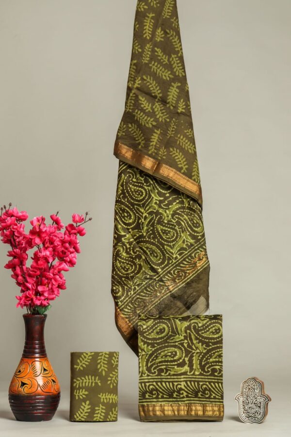 Divine’s hand block Maheshwari silk suit set (DFHMSL520)