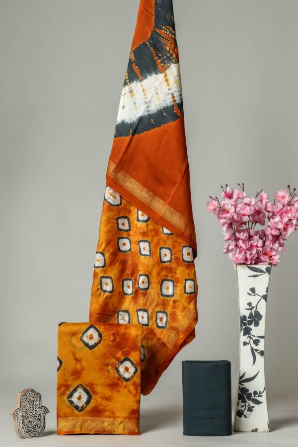 Divine’s hand block Maheshwari silk suit set (DFHMSL545)