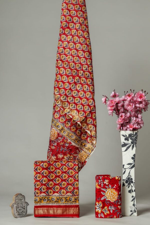 Divine’s hand block Maheshwari silk suit set (DFHMSL550)