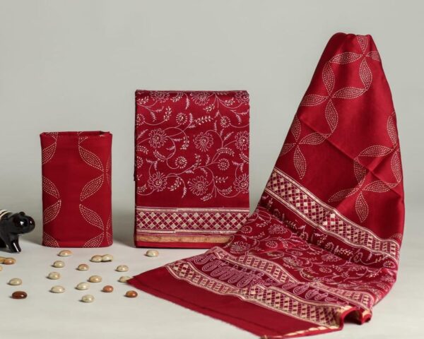 Divine’s hand block Chanderi silk suit set (DFHCHN503)