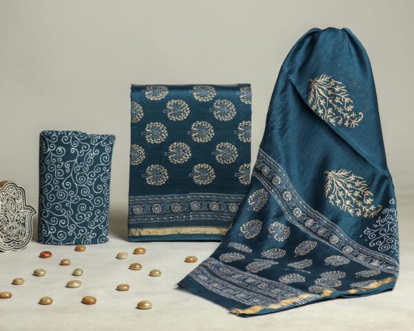 Divine’s hand block Chanderi silk suit set (DFHCHN507)