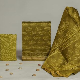 Divine’s hand block Chanderi silk suit set (DFHCHN517)